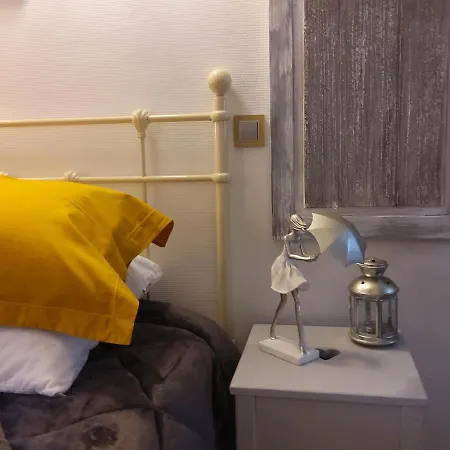 度假居 La Petite Maison D *