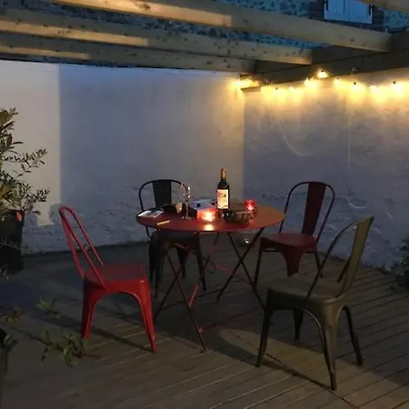 La Petite Maison D